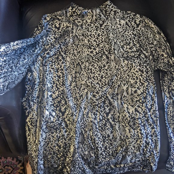 Michael Kors Metallic Python Snake Top - XL - Picture 4 of 6